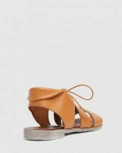 Active Flex Yardley COGNAC GLOVE -Sandals Sales Shop http3A2F2Fstatic.theiconic.com .au2Fp2Factive flex 2631 7454141 3