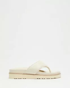 AERE Chunky Leather Padded Thongs Cream Leather -Sandals Sales Shop http3A2F2Fstatic.theiconic.com .au2Fp2Faere 7191 6712041 3