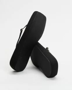 AERE Linen Thong Sandals Black Linen -Sandals Sales Shop http3A2F2Fstatic.theiconic.com .au2Fp2Faere 8988 6560431 6