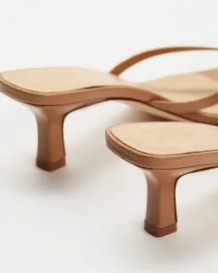 Aeyde Wilma Hazlenut -Sandals Sales Shop http3A2F2Fstatic.theiconic.com .au2Fp2Faeyde 8023 9696921 4