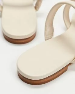 Aeyde Chrissy Creamy -Sandals Sales Shop http3A2F2Fstatic.theiconic.com .au2Fp2Faeyde 9541 2596921 4