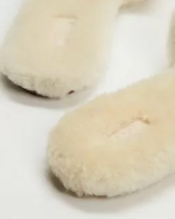 Aeyde Anna Creamy -Sandals Sales Shop http3A2F2Fstatic.theiconic.com .au2Fp2Faeyde 9550 0696921 4