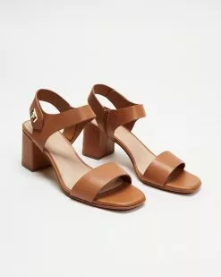 ALDO Astaossa Block Heels Dark Beige -Sandals Sales Shop http3A2F2Fstatic.theiconic.com .au2Fp2Faldo 5704 2669821 3