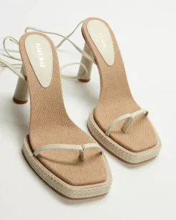 Alias Mae Gia Bone Leather -Sandals Sales Shop http3A2F2Fstatic.theiconic.com .au2Fp2Falias mae 1060 1778331 3