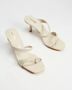 Alias Mae Lizzy Bone Leather -Sandals Sales Shop http3A2F2Fstatic.theiconic.com .au2Fp2Falias mae 1813 3832131 4