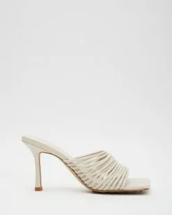 Alias Mae Lex Bone Leather