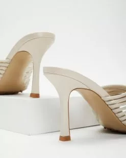 Alias Mae Lex Bone Leather -Sandals Sales Shop http3A2F2Fstatic.theiconic.com .au2Fp2Falias mae 3957 6632131 4