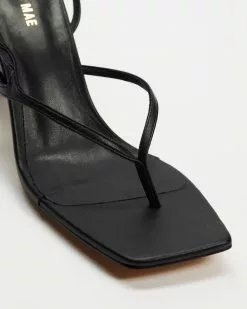 Alias Mae Waikiki Black Leather -Sandals Sales Shop http3A2F2Fstatic.theiconic.com .au2Fp2Falias mae 6689 7878331 4