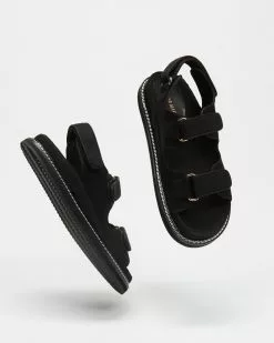 Alias Mae Pascale Black Canvas