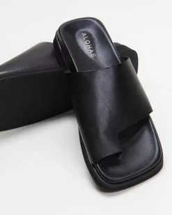 Alohas Sandals Toe Ring Flop Sandals Black -Sandals Sales Shop http3A2F2Fstatic.theiconic.com .au2Fp2Falohas sandals 9464 5243131 4