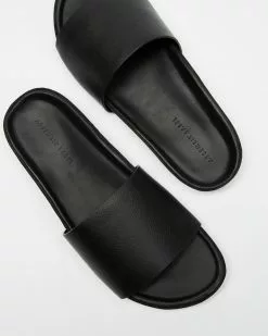 Assembly Label Single Strap Slides - Women's Black -Sandals Sales Shop http3A2F2Fstatic.theiconic.com .au2Fp2Fassembly 8034 4344511 4