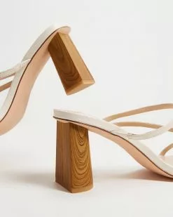 Atmos&Here Yin Leather Heels Cream Leather -Sandals Sales Shop http3A2F2Fstatic.theiconic.com .au2Fp2Fatmos here 7908 2273231 4