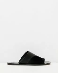 ATP Atelier Rosa Black Vachetta