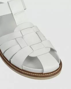 Beau Coops Tally Sandals Bianco -Sandals Sales Shop http3A2F2Fstatic.theiconic.com .au2Fp2Fbeau coops 7949 2238931 4