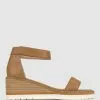 Betts Daisy Casual Wedges Tan