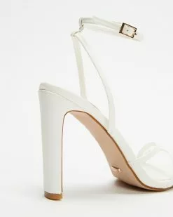 Billini Yamille White -Sandals Sales Shop http3A2F2Fstatic.theiconic.com .au2Fp2Fbillini 1060 8960921 3
