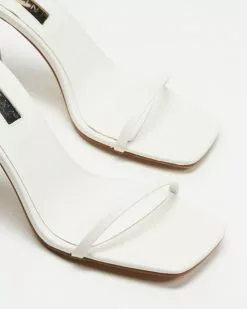Billini Schiffer White -Sandals Sales Shop http3A2F2Fstatic.theiconic.com .au2Fp2Fbillini 1089 8760921 4