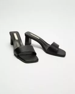 Billini Joplin Black -Sandals Sales Shop http3A2F2Fstatic.theiconic.com .au2Fp2Fbillini 3820 1135921 2