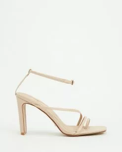 Billini Galati - Exclusive Nude