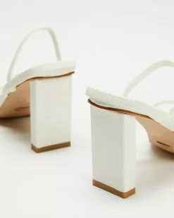 Billini Elisha White -Sandals Sales Shop http3A2F2Fstatic.theiconic.com .au2Fp2Fbillini 6003 3633431 4