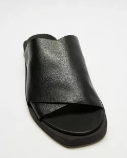 Bueno Jesse Black -Sandals Sales Shop http3A2F2Fstatic.theiconic.com .au2Fp2Fbueno 6516 1889111 3