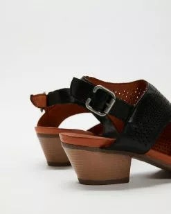 Bueno Romeo Black -Sandals Sales Shop http3A2F2Fstatic.theiconic.com .au2Fp2Fbueno 8597 2145241 2