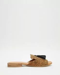 Bueno Adielia Scisscors Leopard & Black Tassel
