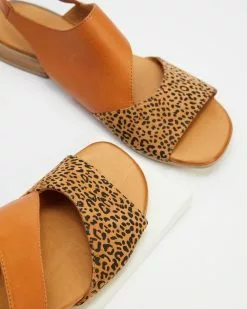 Bueno Alyssa Scissors Leopard & Coconut -Sandals Sales Shop http3A2F2Fstatic.theiconic.com .au2Fp2Fbueno 9098 6269431 3