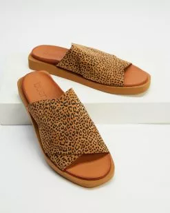 Bueno Jesse Scissors Leopard -Sandals Sales Shop http3A2F2Fstatic.theiconic.com .au2Fp2Fbueno 9162 7469431 2