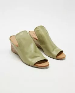 Bueno Joey Scorpion -Sandals Sales Shop http3A2F2Fstatic.theiconic.com .au2Fp2Fbueno 9207 5935241 3