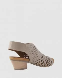 Bueno Ruby Dark Stone -Sandals Sales Shop http3A2F2Fstatic.theiconic.com .au2Fp2Fbueno 9557 514288 3