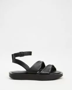 CAMILLA AND MARC Twister Flat Sandals Black