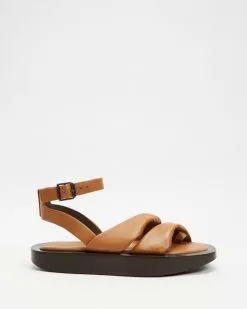CAMILLA AND MARC Twister Flat Sandals Tobacco