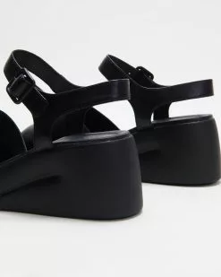 Camper Kaah Black -Sandals Sales Shop http3A2F2Fstatic.theiconic.com .au2Fp2Fcamper 6254 6203241 3