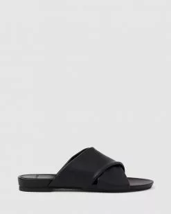 Cherrichella Blaze Sandals Black