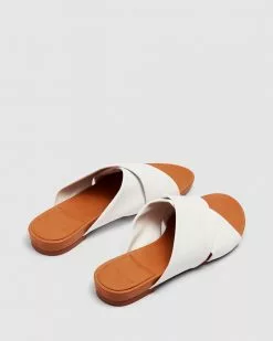 Cherrichella Blaze Sandals White -Sandals Sales Shop http3A2F2Fstatic.theiconic.com .au2Fp2Fcherrichella 4698 7145321 3
