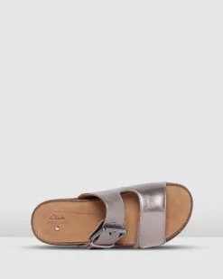 Clarks Elayne Ease Gold Metallic Leather -Sandals Sales Shop http3A2F2Fstatic.theiconic.com .au2Fp2Fclarks 3939 1336141 6