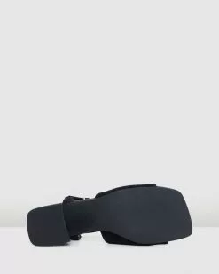 Clarks Sheer65 Block Black Suede -Sandals Sales Shop http3A2F2Fstatic.theiconic.com .au2Fp2Fclarks 9763 2525341 5