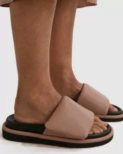 Country Road Jenna Slide Biscuit -Sandals Sales Shop http3A2F2Fstatic.theiconic.com .au2Fp2Fcountry road 6085 4394351 4