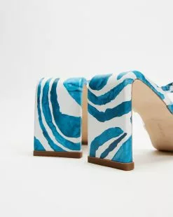 Cult Gaia Letta Sandals Mar Ink -Sandals Sales Shop http3A2F2Fstatic.theiconic.com .au2Fp2Fcult gaia 5320 8603721 3