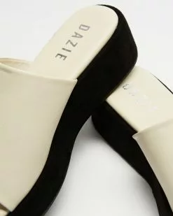 Dazie Gai Sandals Off White Smooth -Sandals Sales Shop http3A2F2Fstatic.theiconic.com .au2Fp2Fdazie 0669 7067921 4
