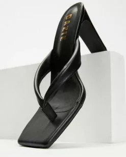 Dazie Vida Thong Heels Black Smooth -Sandals Sales Shop http3A2F2Fstatic.theiconic.com .au2Fp2Fdazie 1522 3167921 3