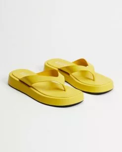 Dazie Phoenix Thongs Lemon Yellow