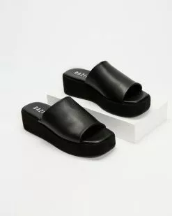 Dazie Gai Sandals Black Smooth