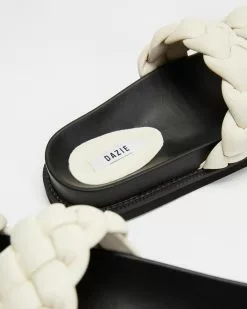 Dazie Jerri Sandals White Smooth -Sandals Sales Shop http3A2F2Fstatic.theiconic.com .au2Fp2Fdazie 5183 8202311 4