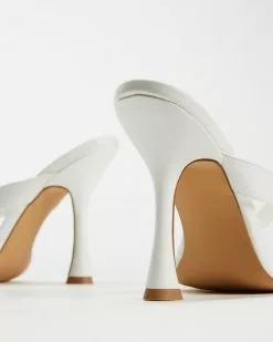 Dazie Jill Heels White Smooth -Sandals Sales Shop http3A2F2Fstatic.theiconic.com .au2Fp2Fdazie 5262 3824231 4