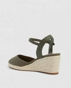 Easy Steps Santos KHAKI FABRIC -Sandals Sales Shop http3A2F2Fstatic.theiconic.com .au2Fp2Feasy steps 0301 5290811 6