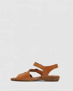 Easy Steps Kenya COGNAC GLOVE -Sandals Sales Shop http3A2F2Fstatic.theiconic.com .au2Fp2Feasy steps 0686 1857041 3