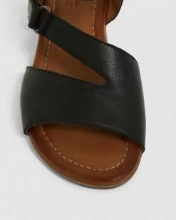 Easy Steps Kenya BLACK GLOVE -Sandals Sales Shop http3A2F2Fstatic.theiconic.com .au2Fp2Feasy steps 0698 2857041 4