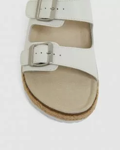 Easy Steps Crete WHITE GLOVE -Sandals Sales Shop http3A2F2Fstatic.theiconic.com .au2Fp2Feasy steps 1507 2373151 7
